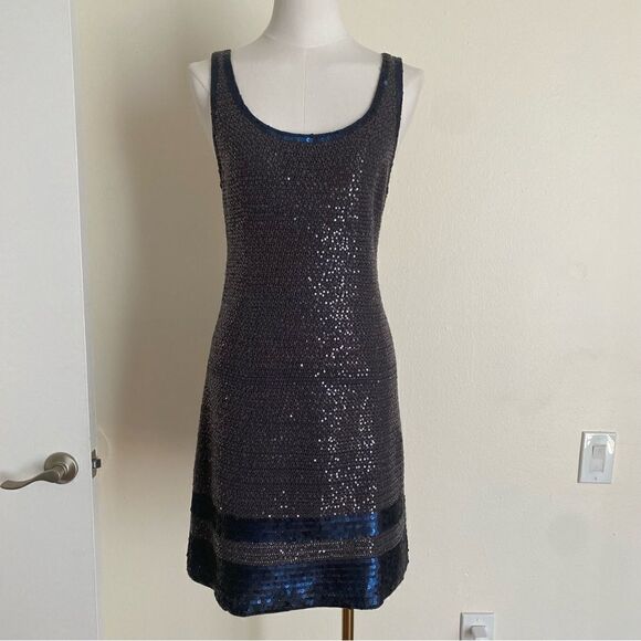 Iisli Knit Gray & Navy Sequin Mini Cocktail Dress Size Small - Picture 2 of 12